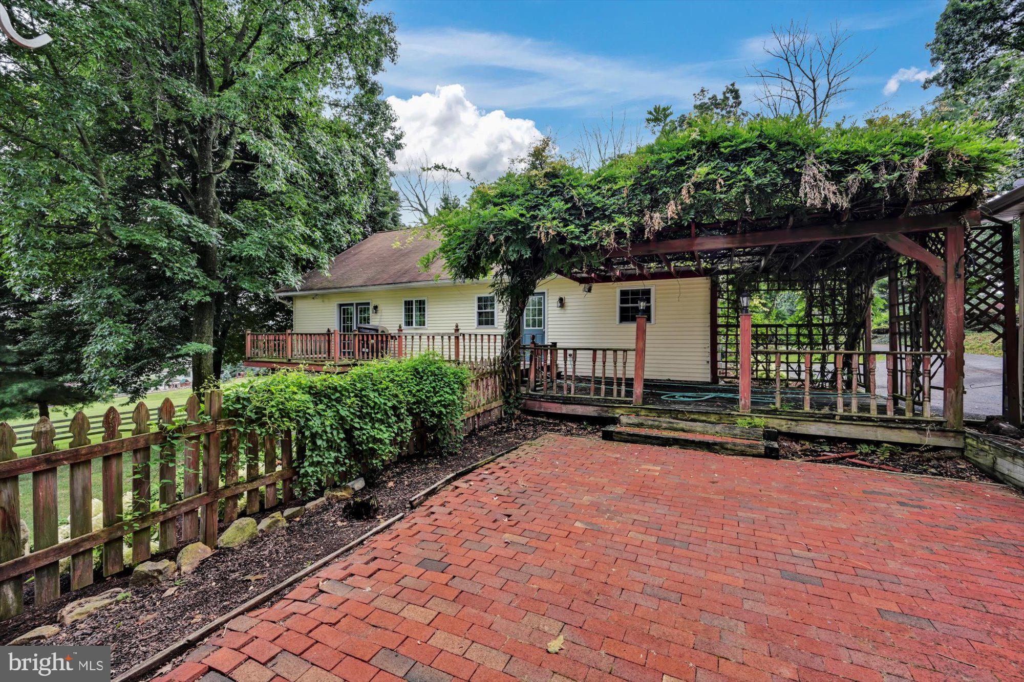 1163 Sportsman Road Robesonia, PA 19551 - Photo 47 of 55 Patio