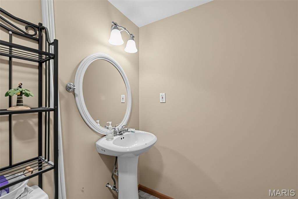 10 Gage Road Eldon, MO 65026 - Photo 47 of 60 Gallery Image 47
