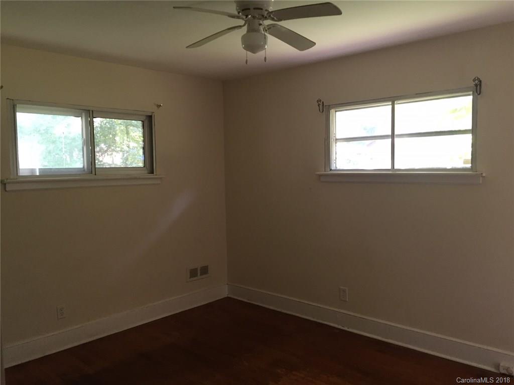 2524 Burkholder Road Charlotte, NC 28214 - Photo 9 of 9