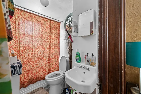 $119,000 | 2324 18th Street B, Moline, IL 61265