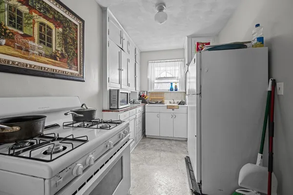 $119,000 | 2324 18th Street B, Moline, IL 61265