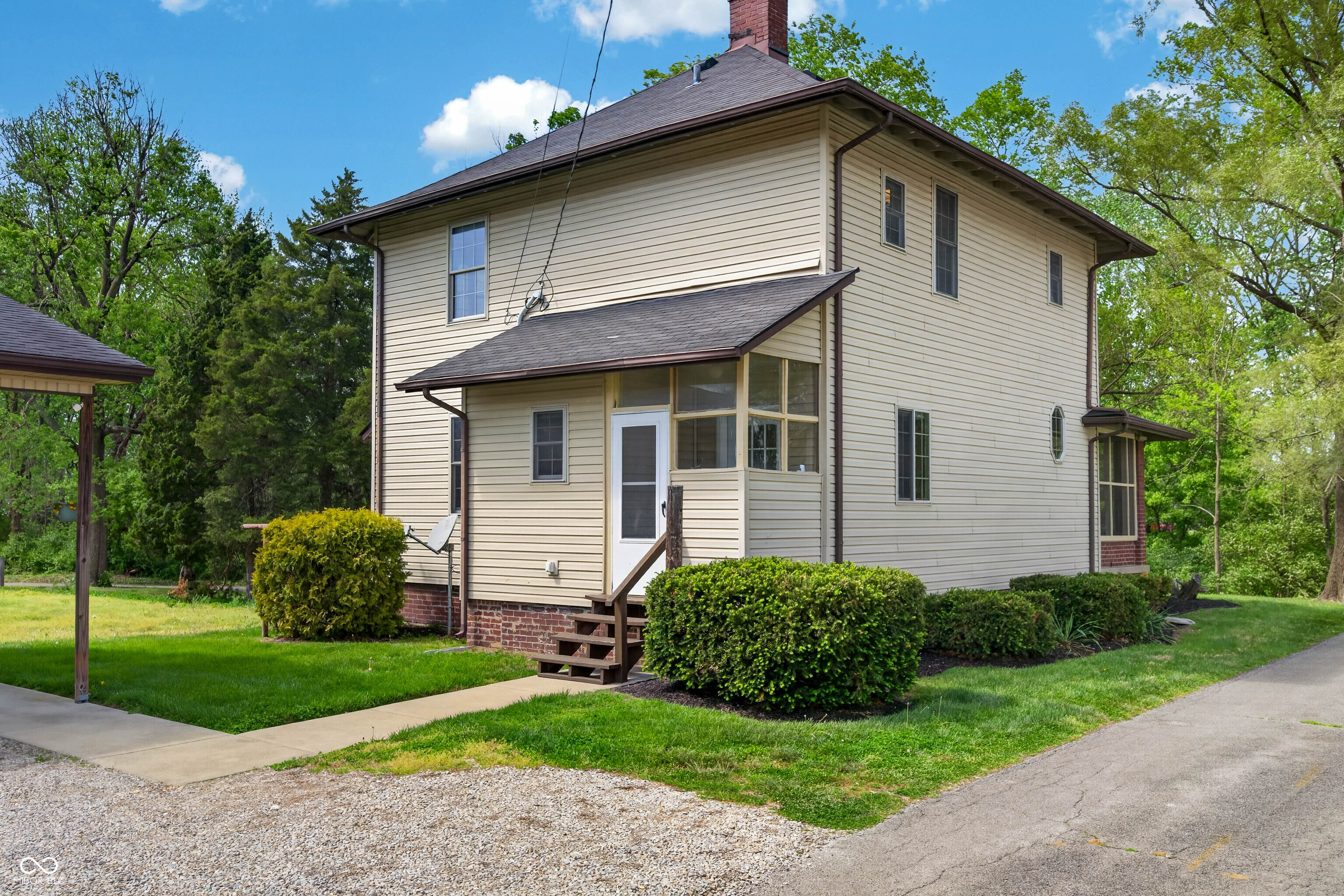 2115 Irwin Drive Columbus, IN 47201 - Photo 68 of 75