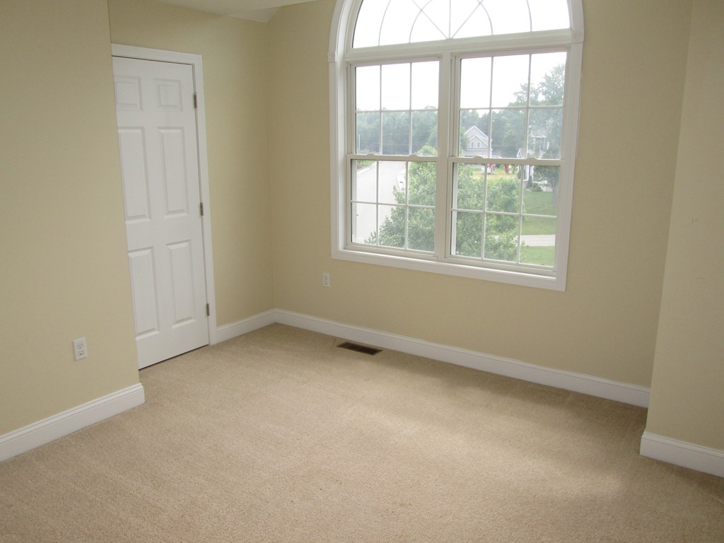 21 Cart Path Road Dracut, MA 01826 - Photo 11 of 16 Gallery Image 11