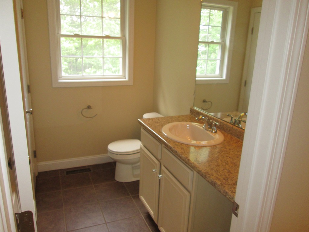 21 Cart Path Road Dracut, MA 01826 - Photo 14 of 16 Gallery Image 14