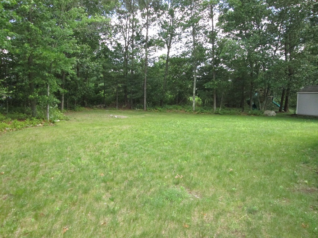 21 Cart Path Road Dracut, MA 01826 - Photo 4 of 16 Gallery Image 4