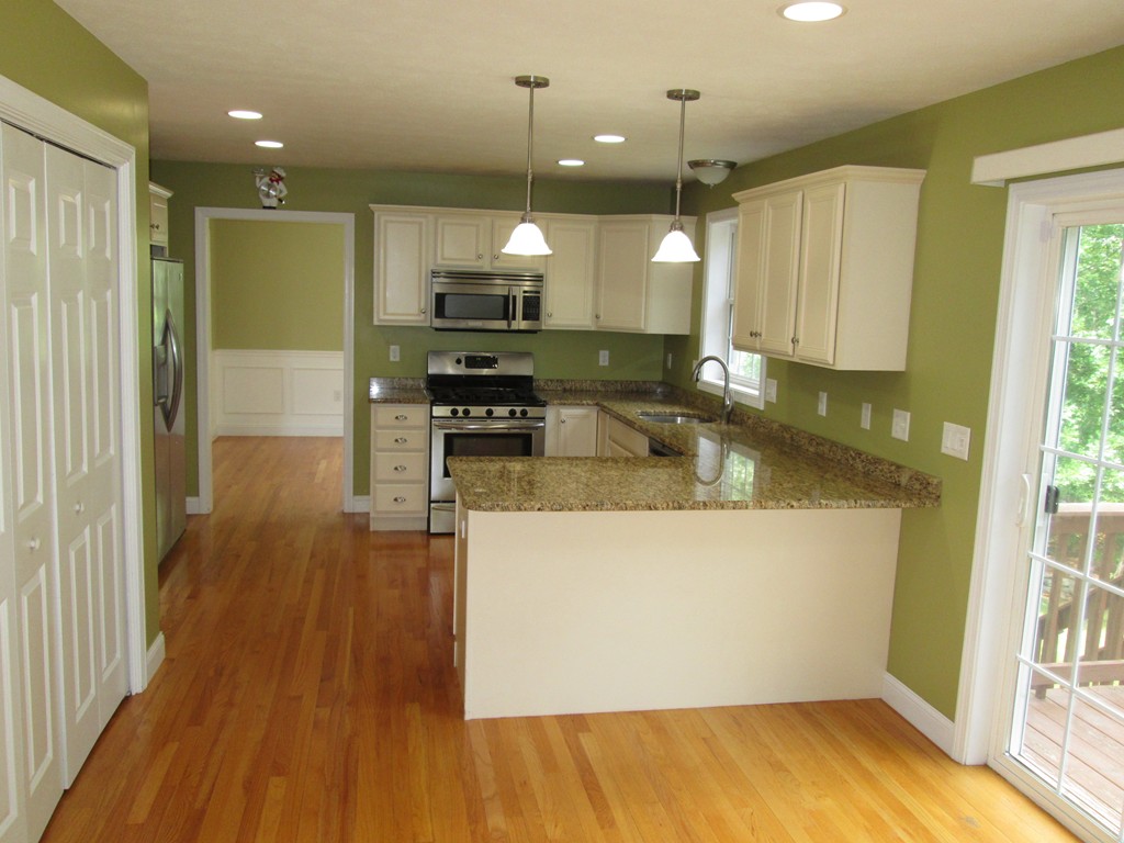 21 Cart Path Road Dracut, MA 01826 - Photo 5 of 16 Gallery Image 5