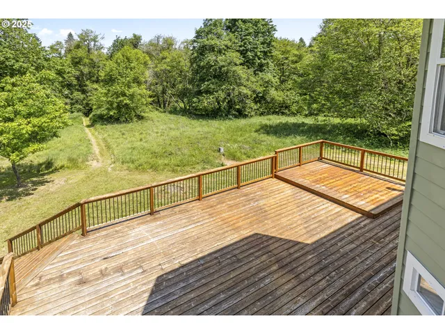a view of sitting space on deck