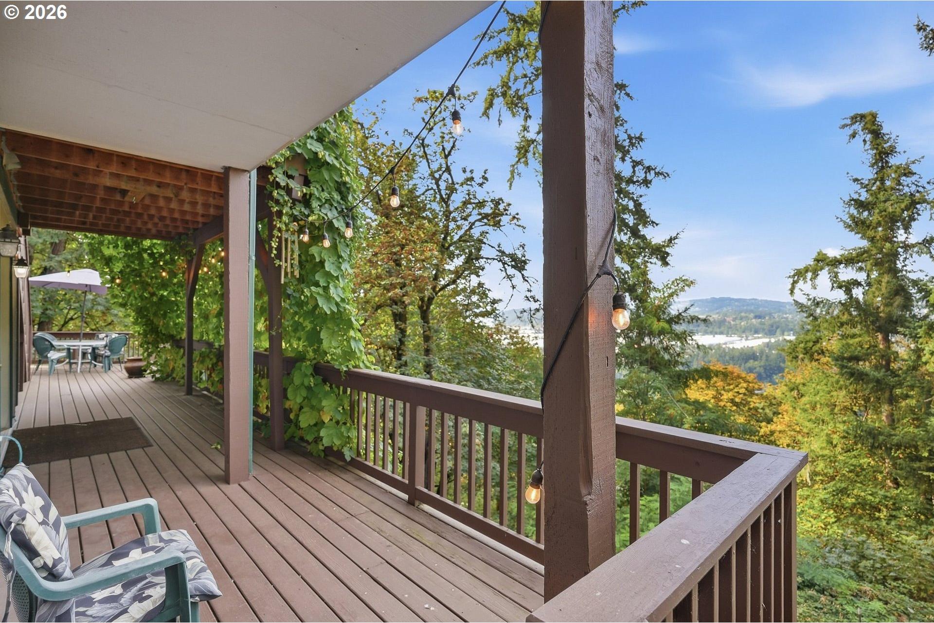 14788 South Burkstrom Road Oregon City, OR 97045 - Photo 11 of 46 Gallery Image 11