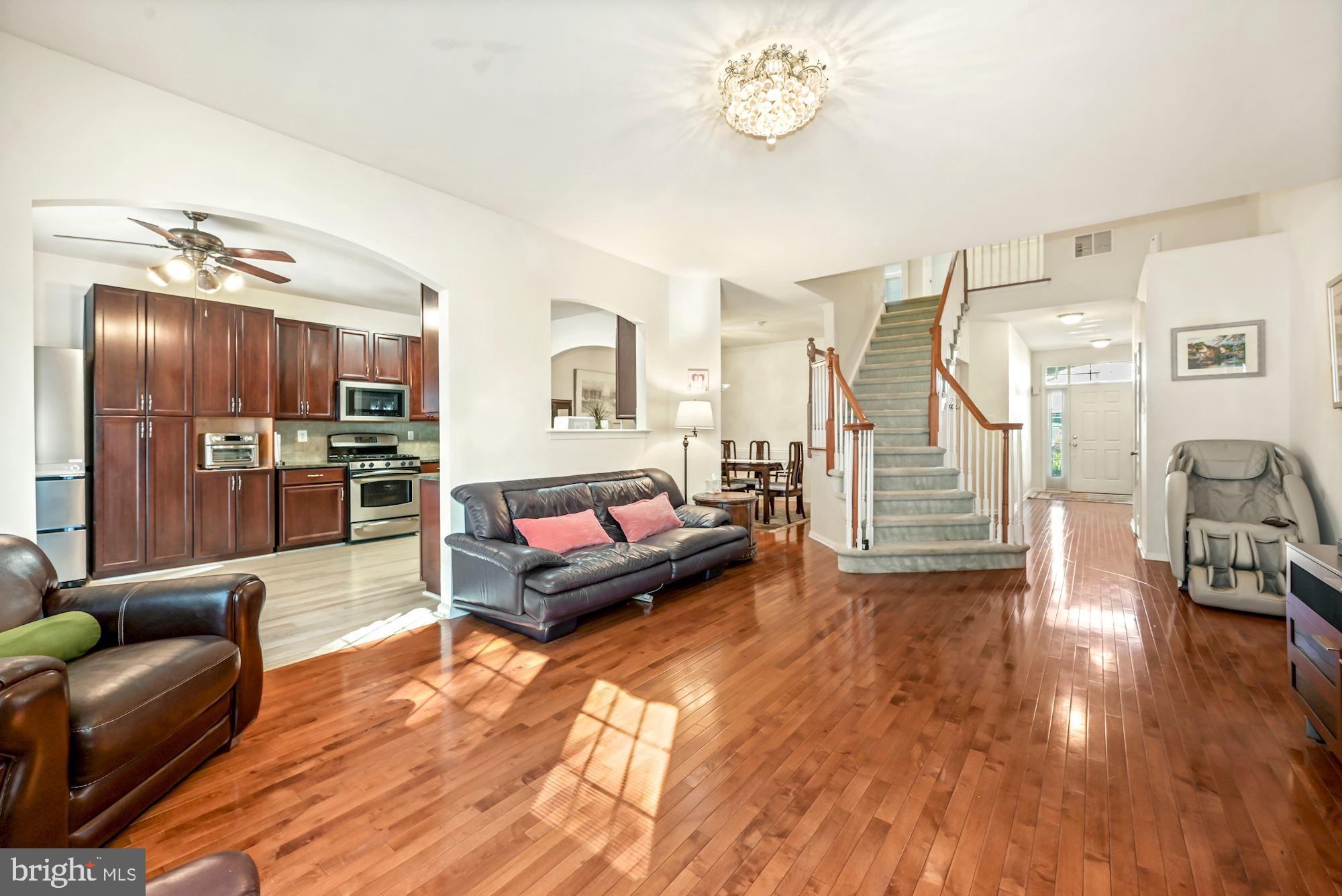 14 Cypress Point Road Mount Holly, NJ 08060 - Photo 3 of 20