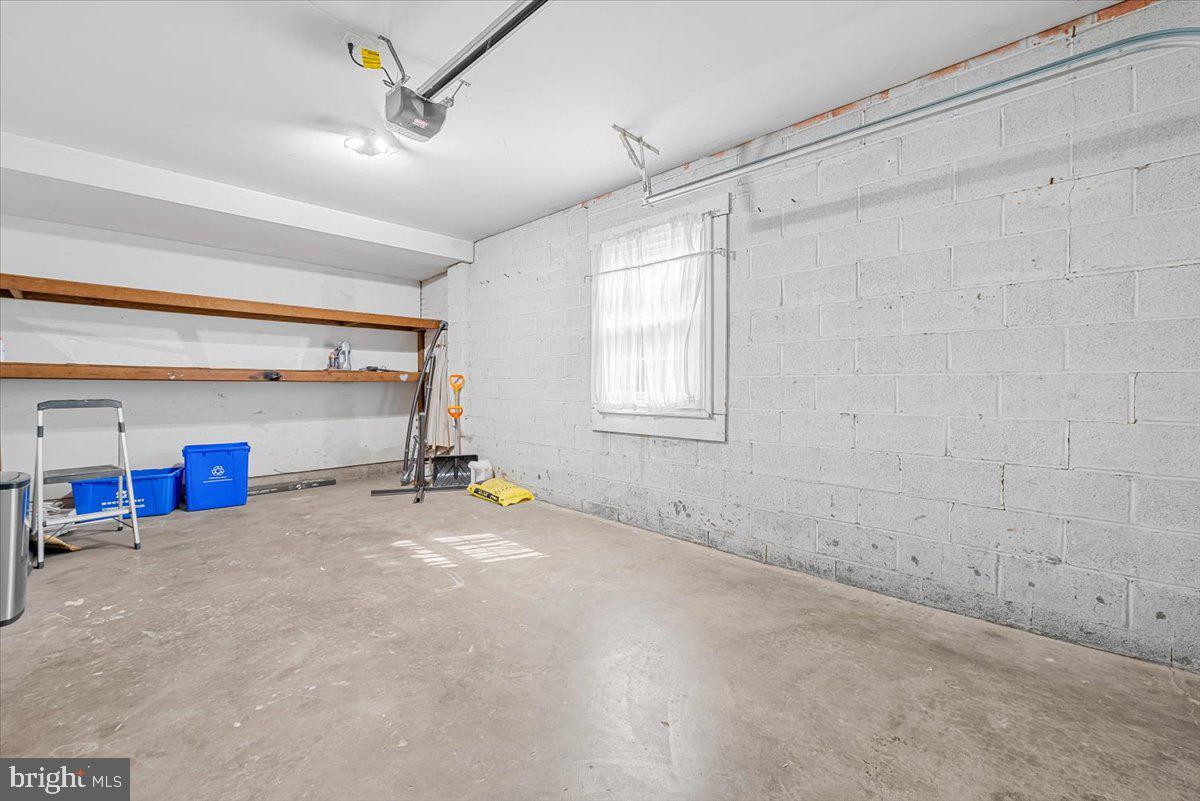 8403 Postoak Road Potomac, MD 20854 - Photo 40 of 45 Gallery Image 40