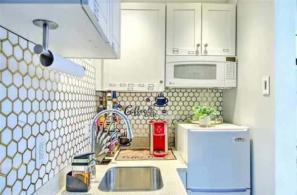 $225,000 | 65 Weybosset Street, Unit 314, Providence, RI 02903