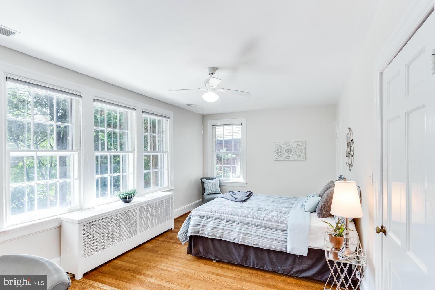 3708 Reno Road Northwest Washington, DC 20008 - Photo 21 of 29 Bedroom 3