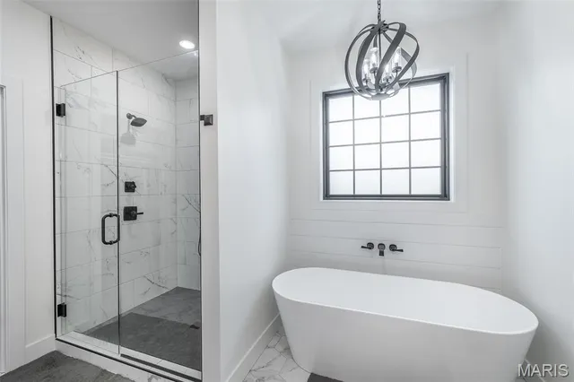 $610,000 | 140 Pondside Lane, Poplar Bluff, MO 63901