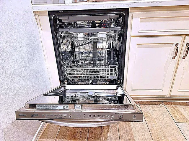 $3,950 | 28506 Barbosa, Mission Viejo, CA 92692