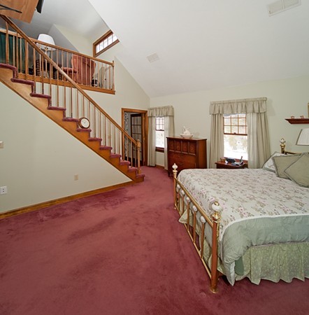 76 Union Street Hanson, MA 02341 - Photo 12 of 21