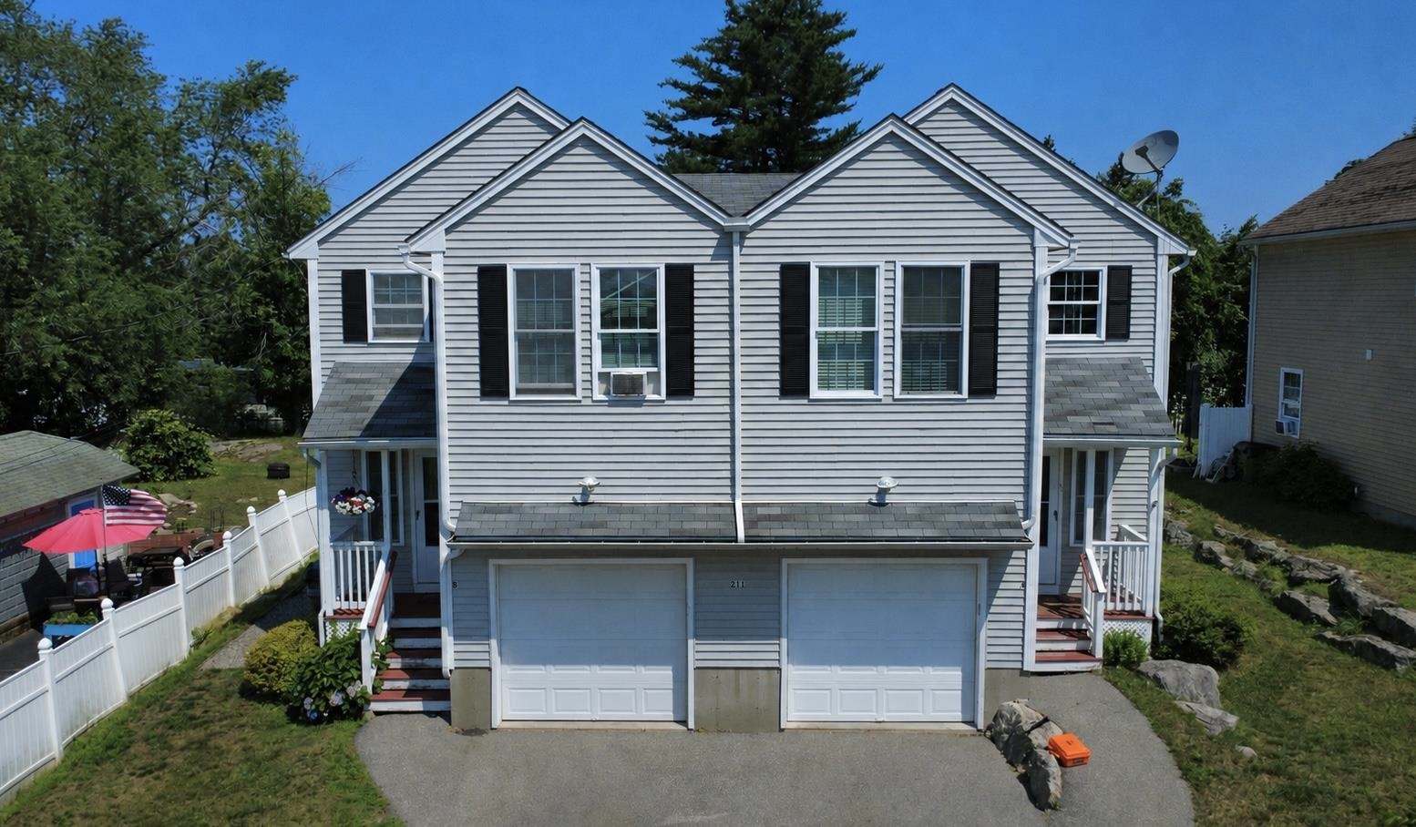 211 West Mitchell Street Manchester, NH 03103 - Photo 3 of 35