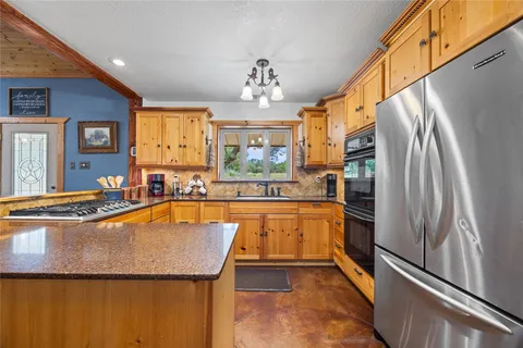 $3,490,000 | 18855 Farm To Market Road 580, Lometa, TX 76853
