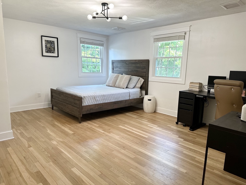 237 River Road Andover, MA 01810 - Photo 14 of 24 Gallery Image 14