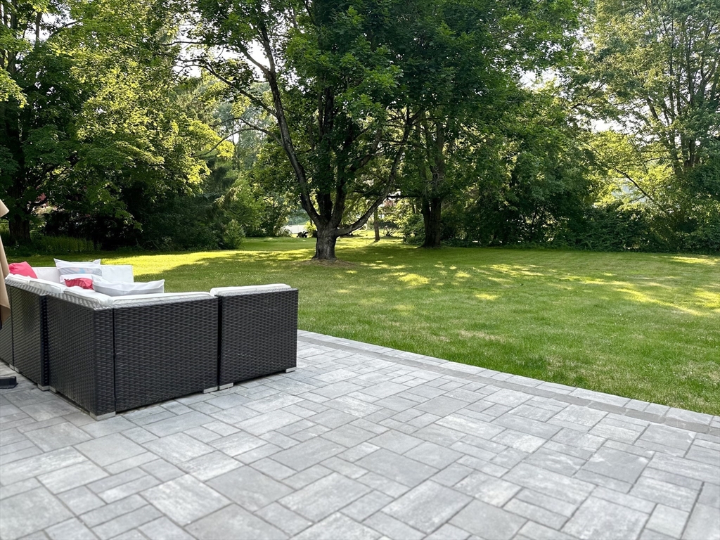 237 River Road Andover, MA 01810 - Photo 19 of 24 Gallery Image 19