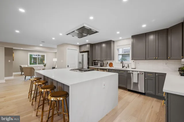 $1,739,000 | 2207 Arden Street, Dunn Loring, VA 22027