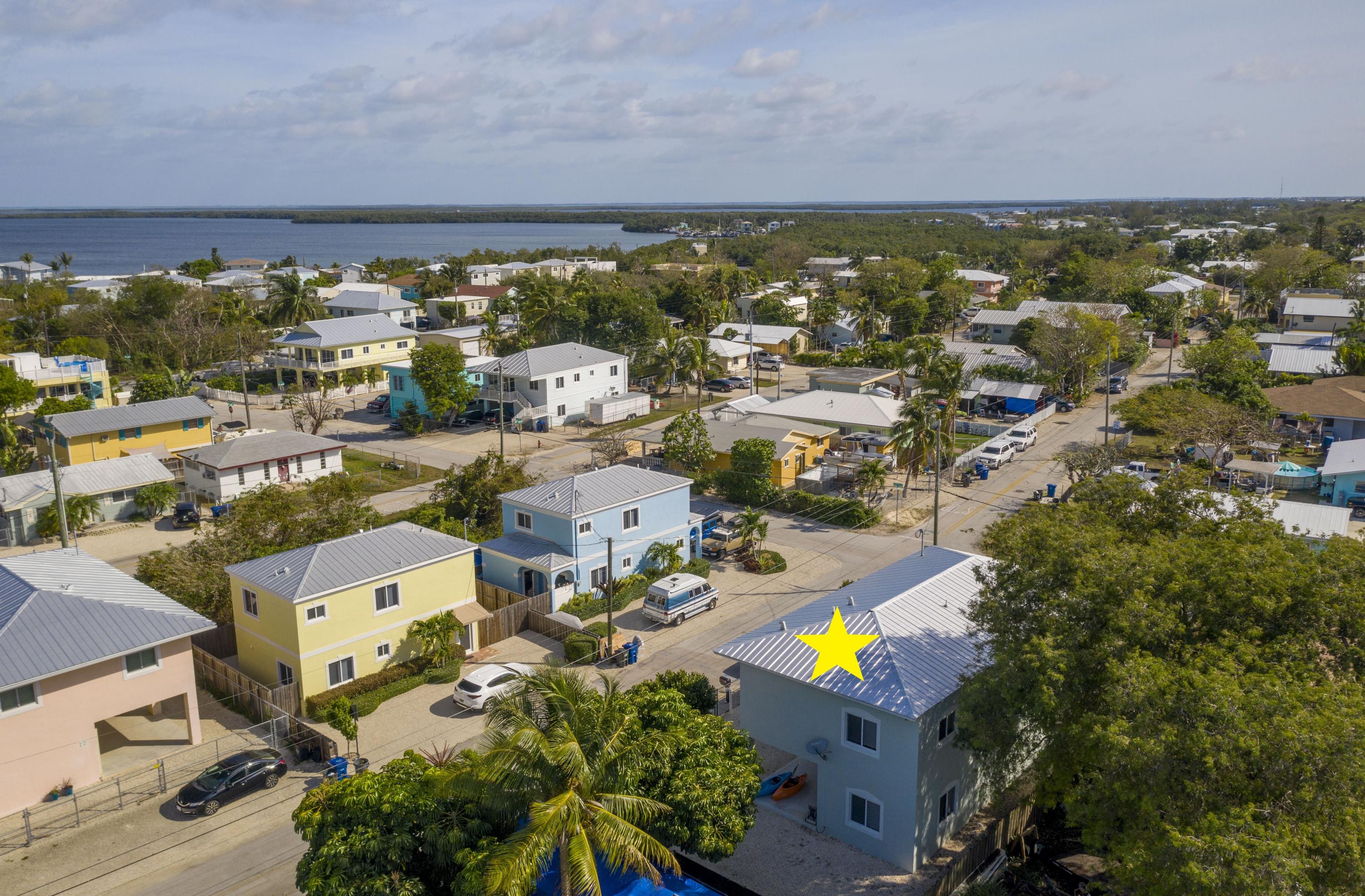 30 Coconut Drive Key Largo, FL 33037 - Photo 39 of 39 an aerial view of multiple house