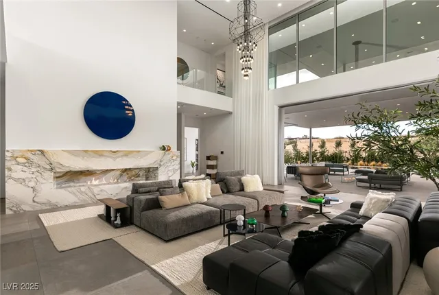 $75,000 | 14 Magic Stone Lane, Las Vegas, NV 89135