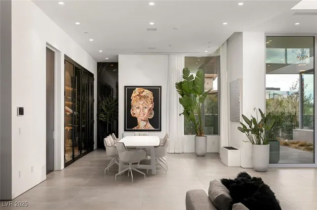 $75,000 | 14 Magic Stone Lane, Las Vegas, NV 89135