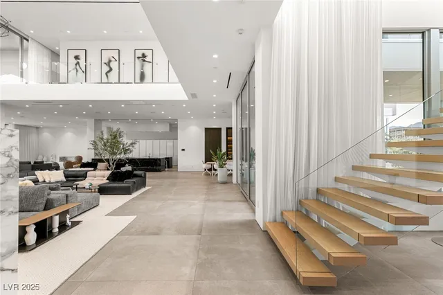 $75,000 | 14 Magic Stone Lane, Las Vegas, NV 89135