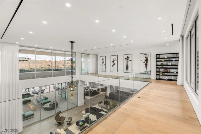 $75,000 | 14 Magic Stone Lane, Las Vegas, NV 89135