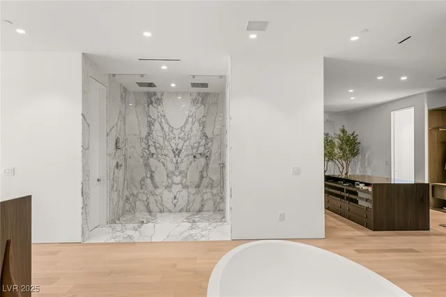 $75,000 | 14 Magic Stone Lane, Las Vegas, NV 89135