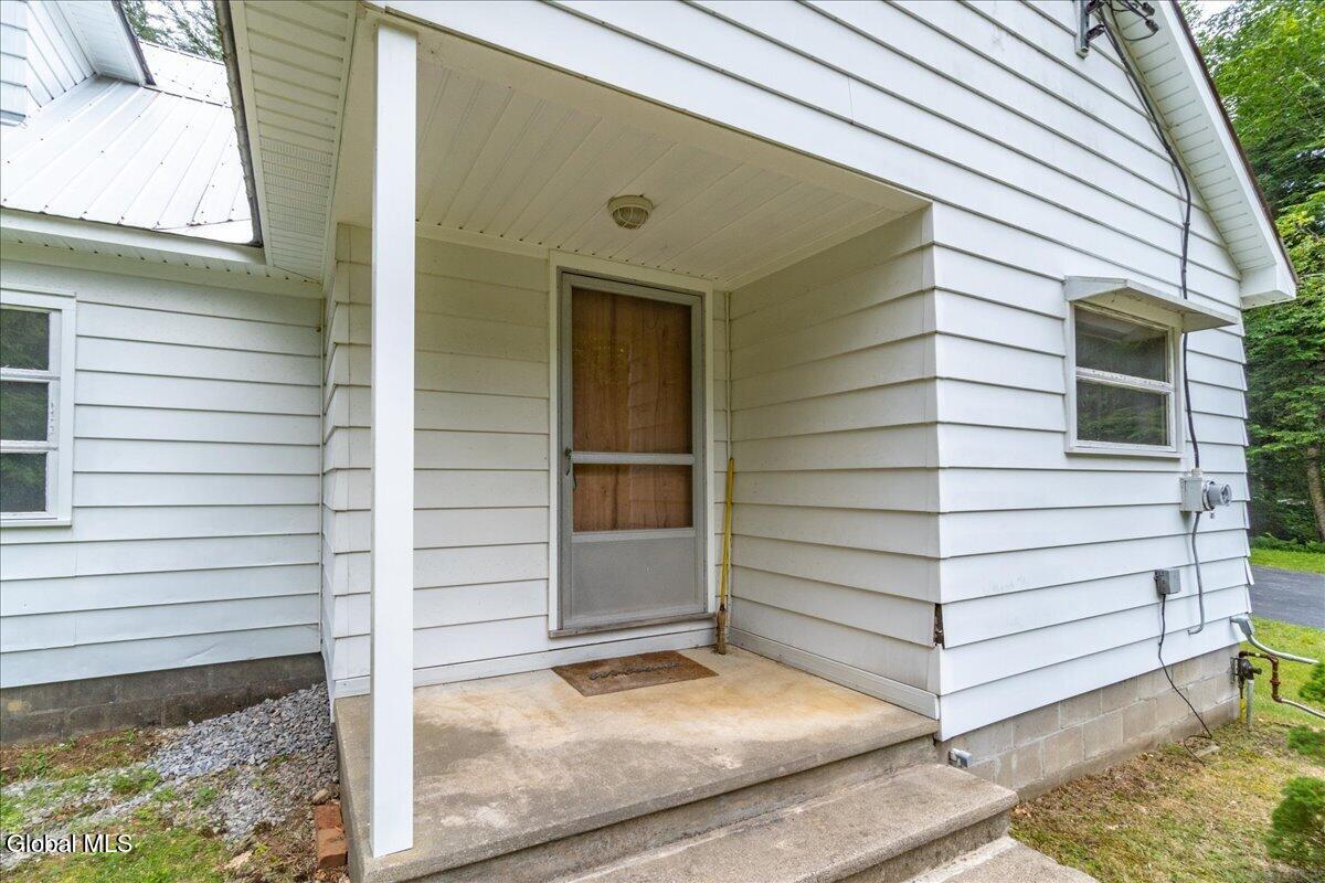 583 North Creek Road Greenfield, NY 12833 - Photo 21 of 67 52-583 N Creek Rd-12