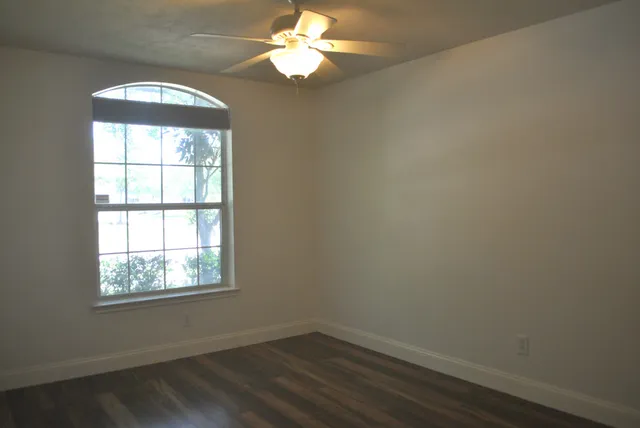 $2,500 | 4903 Lake Catherine Court, Richmond, TX 77407