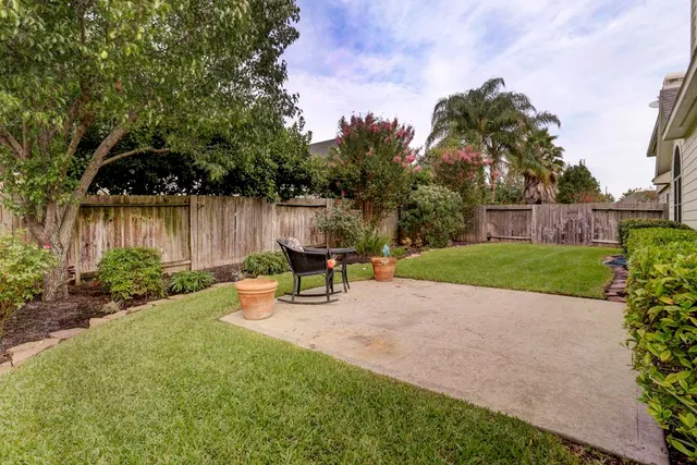 $2,500 | 4903 Lake Catherine Court, Richmond, TX 77407