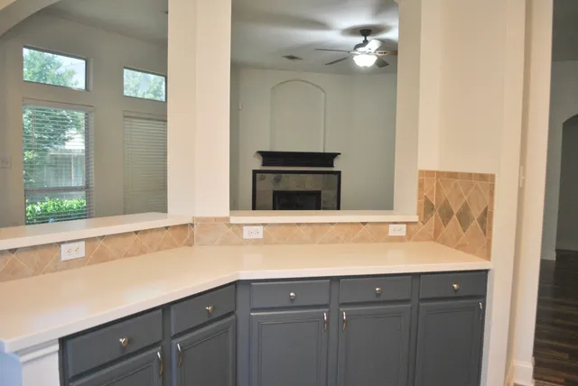 $2,500 | 4903 Lake Catherine Court, Richmond, TX 77407