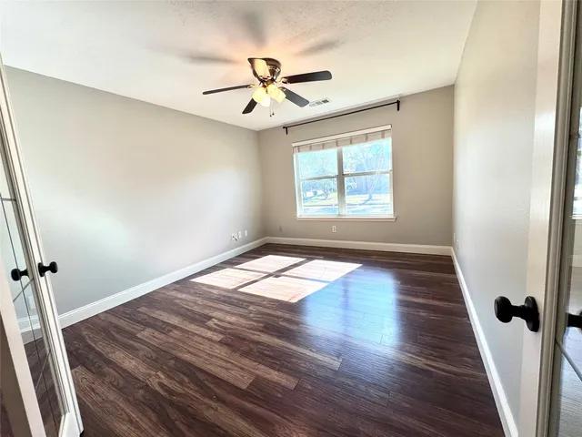 $2,500 | 4903 Lake Catherine Court, Richmond, TX 77407