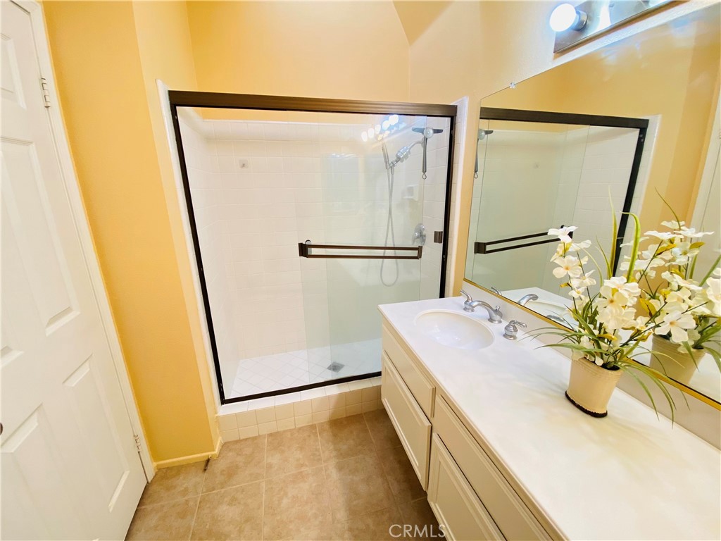 26 Georgetown Irvine, CA 92612 - Photo 15 of 18