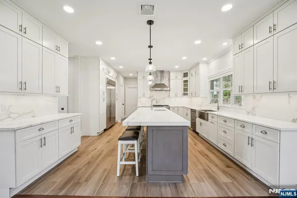 $2,499,000 | 79 Ryerson Avenue, Oakland, NJ 07436