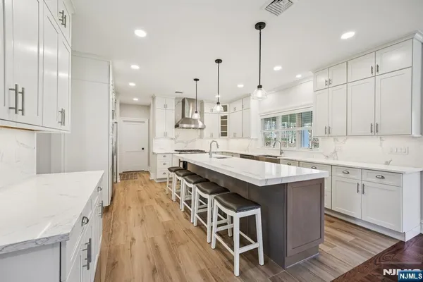 $2,499,000 | 79 Ryerson Avenue, Oakland, NJ 07436