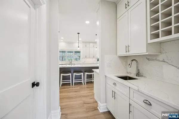 $2,499,000 | 79 Ryerson Avenue, Oakland, NJ 07436