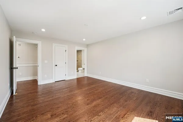 $2,499,000 | 79 Ryerson Avenue, Oakland, NJ 07436