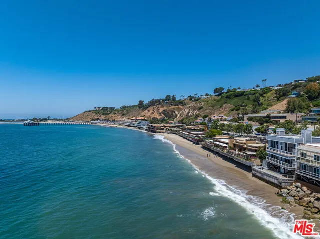 $5,250,000 | 22664 Pacific Coast Highway, Unit 4, Malibu, CA 90265