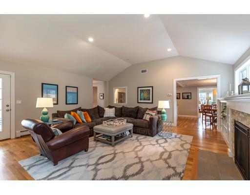 81 Meadowbrook Road Needham, MA 02492 - Photo 9 of 21