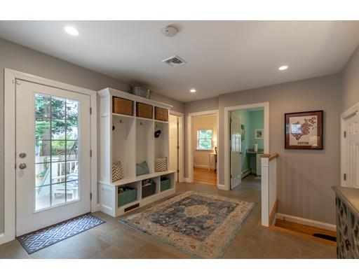 81 Meadowbrook Road Needham, MA 02492 - Photo 10 of 21