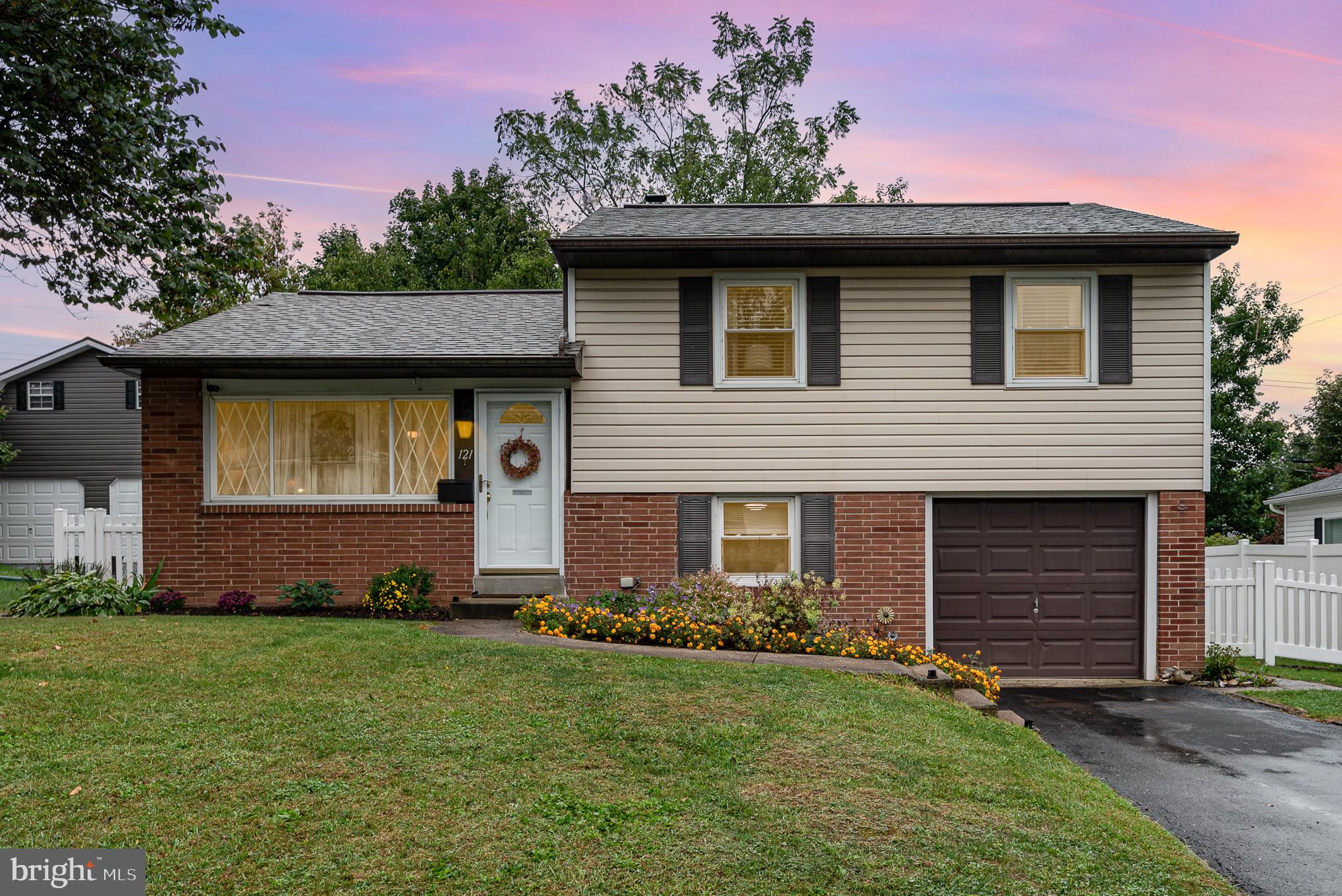 121 Henry Road Enola, PA 17025 - Photo 1 of 28 Gallery Image 1