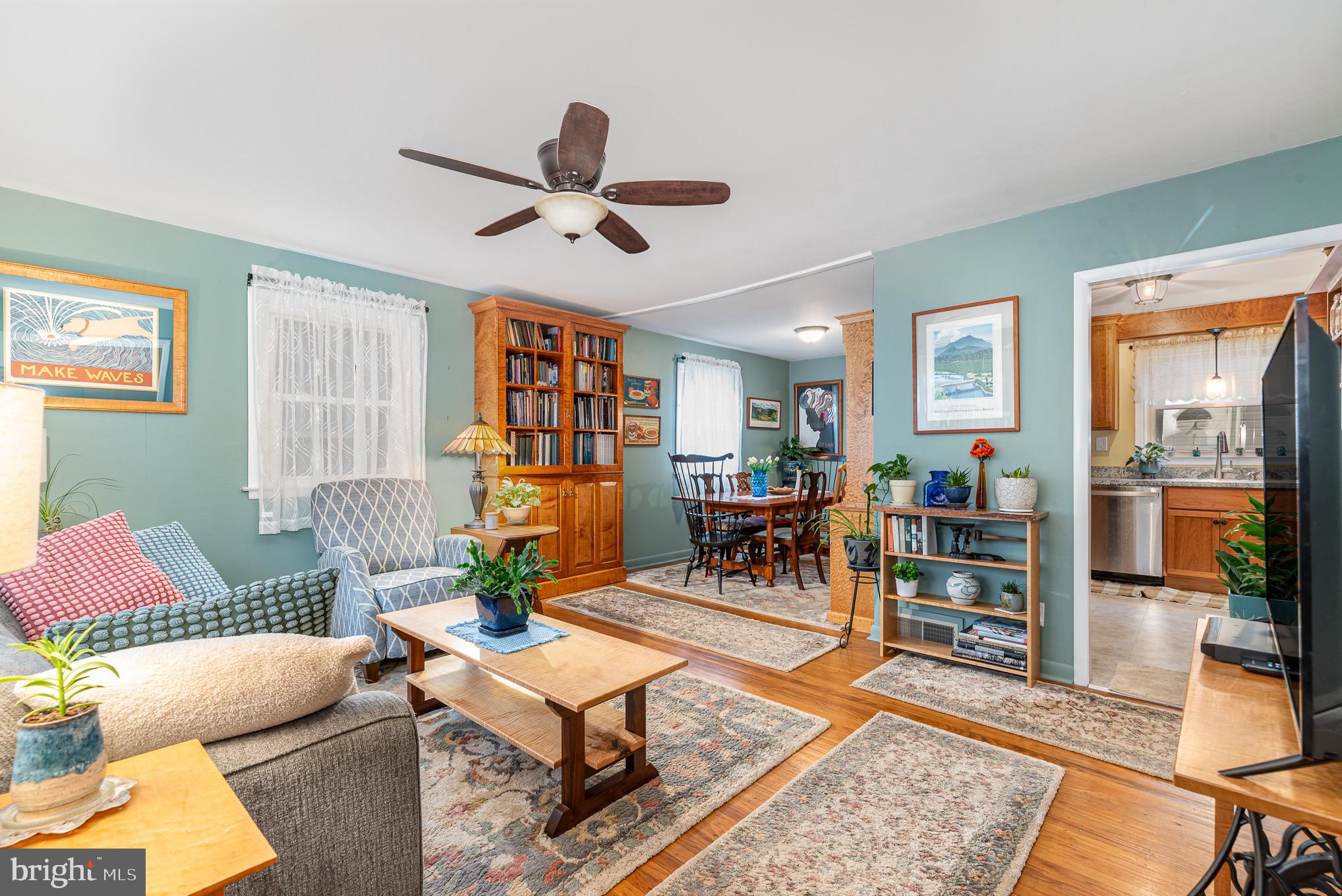 121 Henry Road Enola, PA 17025 - Photo 2 of 28 Gallery Image 2