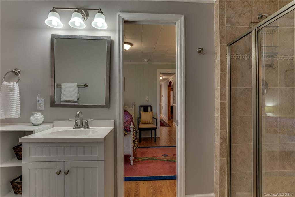 3111 Collinsville Road Columbus, NC 28722 - Photo 15 of 24 Gallery Image 15