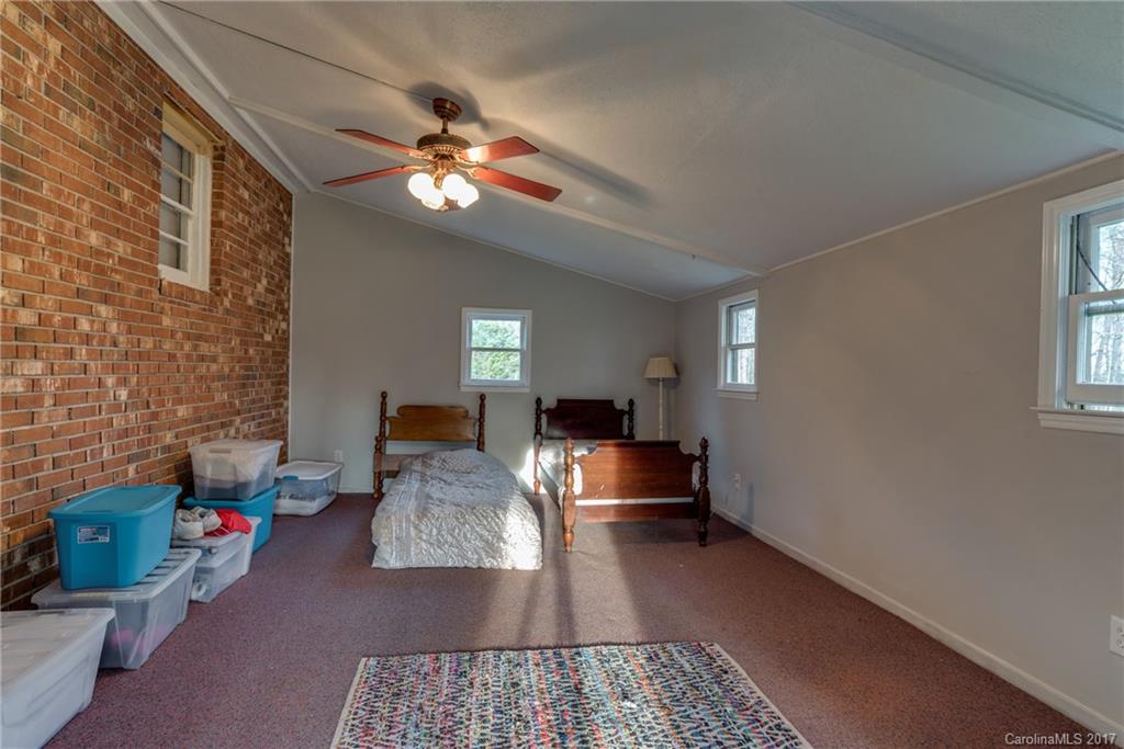 3111 Collinsville Road Columbus, NC 28722 - Photo 24 of 24 Gallery Image 24