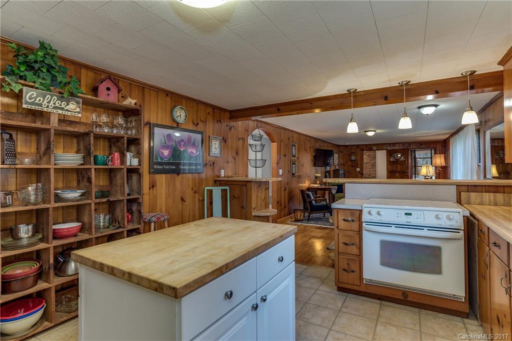 3111 Collinsville Road Columbus, NC 28722 - Photo 9 of 24 Gallery Image 9