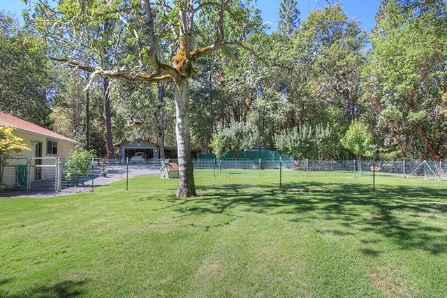 500 Tetherow Road Williams, OR 97544 - Photo 21 of 25 Additional Photo