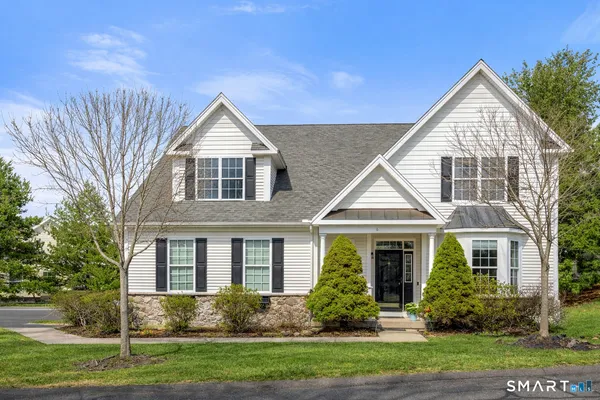 $599,995 | 6 Brookside Drive, Unit 6, Middlebury, CT 06762